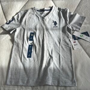 U.S. POLO ASSN. Boys Grey and Navy Jersey V-Neck T-Shirt size S (6-7)
